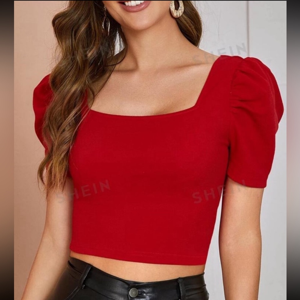 SHEIN nice red crop top puffy shoulders blouse M